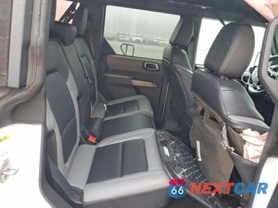 Zdjęcie 11 z 12 samochodu: 2022 FORD BRONCO BASE VIN:1FMEE5BP1NLA79825 - miniatura