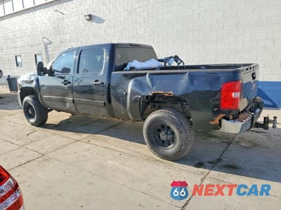 Drugie zdjęcie samochodu z przodu: 2007 CHEVROLET SILVERADO K2500 HEAVY DUTY VIN:1GCHK23677F517795 - miniatura