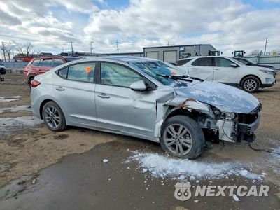 Czwarte zdjęcie samochodu z boku: 2017 HYUNDAI ELANTRA SE VIN:KMHD84LF3HU153554 - miniatura