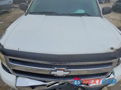 Zdjęcie 11 z 13 samochodu: 2010 CHEVROLET SILVERADO K1500 LT VIN:3GCRKSE31AG246861 - miniatura