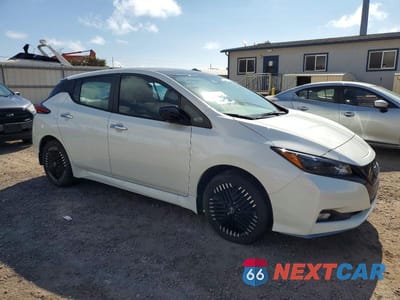 Czwarte zdjęcie samochodu z boku: 2023 NISSAN LEAF SV PLUS VIN:1N4CZ1CV4PC557962 - miniatura