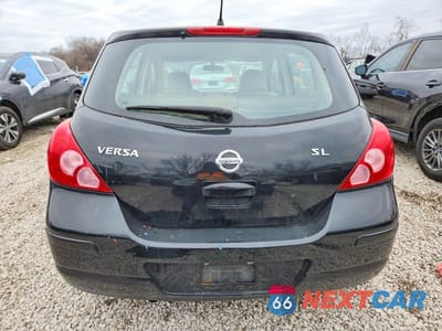 Zdjęcie 6 z 12 samochodu: 2006 NISSAN VERSA VIN:3N1BC13E18L354611 - miniatura