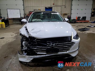 Piąte zdjęcie samochodu w środku: 2023 HYUNDAI SONATA HYBRID LIMITED VIN:KMHL54JJ8PA070276 - miniatura