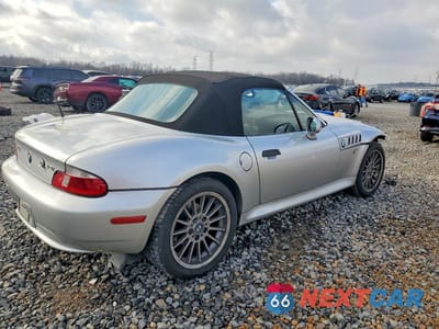 Trzecie zdjęcie samochodu z tyłu: 2002 BMW Z3 3.0 VIN:4USCN53462LL50187 - miniatura