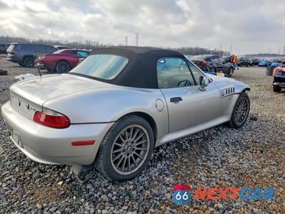 Trzecie zdjęcie samochodu z tyłu: 2002 BMW Z3 3.0 VIN:4USCN53462LL50187 - miniatura