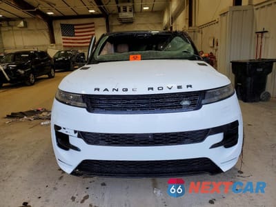 Piąte zdjęcie samochodu w środku: 2025 LAND ROVER RANGE ROVER SPORT DYNAMIC SE VIN:SAL1L9E41SA452038 - miniatura