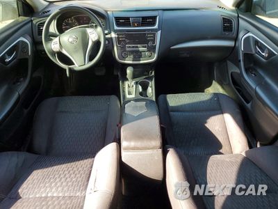 Zdjęcie 8 z 14 samochodu: 2016 NISSAN ALTIMA 2.5 VIN:1N4AL3AP6GN352396 - miniatura
