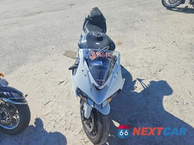 Piąte zdjęcie samochodu w środku: 2026 KAWASAKI ZX636 K VIN:JKBZXJJ11TA039930 - miniatura