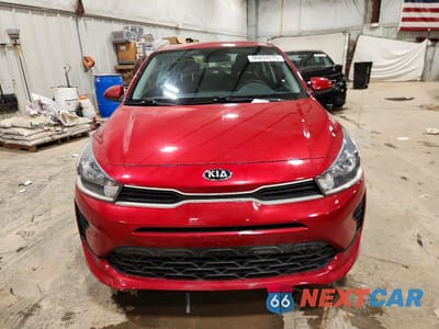 Piąte zdjęcie samochodu w środku: 2021 KIA RIO LX VIN:3KPA24AD4ME384935 - miniatura