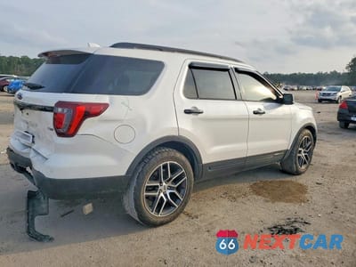 Trzecie zdjęcie samochodu z tyłu: 2016 FORD EXPLORER SPORT VIN:1FM5K8GT0GGC83267 - miniatura