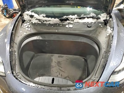 Zdjęcie 11 z 11 samochodu: 2018 TESLA MODEL 3 VIN:5YJ3E1EB4JF110261 - miniatura