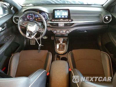 Zdjęcie 8 z 13 samochodu: 2020 KIA FORTE GT LINE VIN:3KPF34AD7LE241530 - miniatura