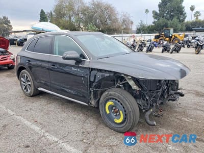 Czwarte zdjęcie samochodu z boku: 2023 AUDI Q5 PREMIUM PLUS 45 VIN:WA1EAAFY6P2094707 - miniatura