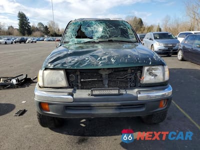 Piąte zdjęcie samochodu w środku: 2000 TOYOTA TACOMA XTRACAB VIN:4TAWM72N0YZ614503 - miniatura