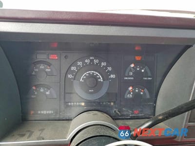 Zdjęcie 9 z 11 samochodu: 1989 GMC SIERRA C1500 VIN:2GTEC19K8K1551520 - miniatura