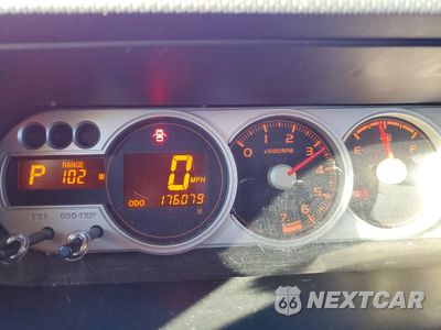 Zdjęcie 9 z 12 samochodu: 2009 TOYOTA SCION XB VIN:JTLKE50E891096149 - miniatura