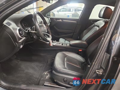 Zdjęcie 7 z 13 samochodu: 2017 AUDI A3 PREMIUM VIN:WAUB8GFF9H1042577 - miniatura