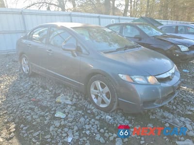 Czwarte zdjęcie samochodu z boku: 2009 HONDA CIVIC LX-S VIN:2HGFA16689H335624 - miniatura