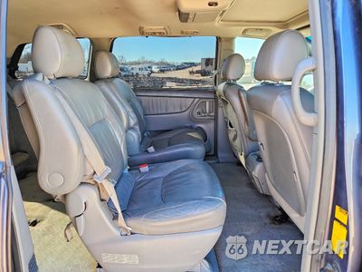 Zdjęcie 11 z 15 samochodu: 2008 TOYOTA SIENNA XLE VIN:5TDZK22CX8S168032 - miniatura