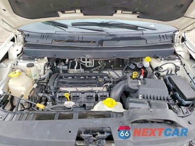 Zdjęcie 12 z 13 samochodu: 2018 DODGE JOURNEY SE VIN:3C4PDCAB9JT382490 - miniatura