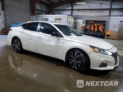 Czwarte zdjęcie samochodu z boku: 2021 NISSAN ALTIMA SR VIN:1N4BL4CV3MN405539 - miniatura