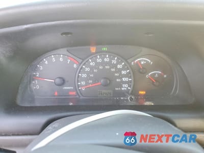 Zdjęcie 9 z 13 samochodu: 2004 SUZUKI VITARA LX VIN:2S3TD62V046100952 - miniatura