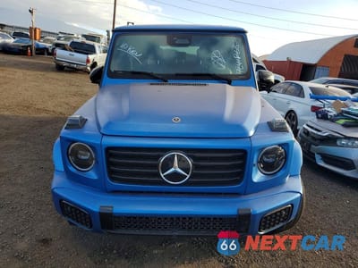 Piąte zdjęcie samochodu w środku: 2025 MERCEDES-BENZ G 580E VIN:W1NWM0AB4SX024884 - miniatura