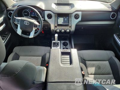 Zdjęcie 8 z 12 samochodu: 2016 TOYOTA TUNDRA CREWMAX SR5 VIN:5TFDW5F10GX561975 - miniatura