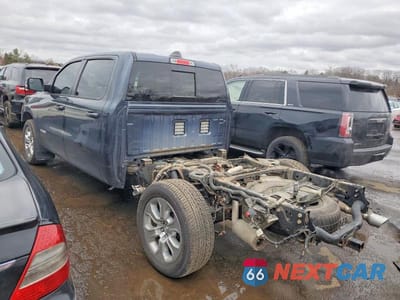 Drugie zdjęcie samochodu z przodu: 2021 RAM TRUCKS 1500 BIG HORN/LONE STAR VIN:1C6SRFMTXMN546181 - miniatura