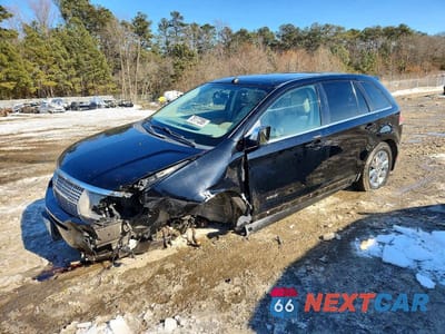 2007 LINCOLN TOWNHOUSE MKX 2LMDU88C77BJ37819 - główne zdjęcie licytacji z USA - miniatura