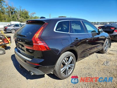 Trzecie zdjęcie samochodu z tyłu: 2018 VOLVO XC60 T6 MOMENTUM VIN:YV4A22RK7J1043290 - miniatura