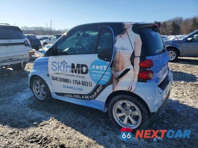 Drugie zdjęcie samochodu z przodu: 2013 SMART FORTWO PURE VIN:WMEEJ3BA9DK615233 - miniatura