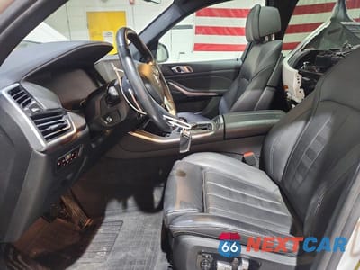 Zdjęcie 7 z 13 samochodu: 2021 BMW X5 XDRIVE40I VIN:5UXCR6C01M9H45229 - miniatura