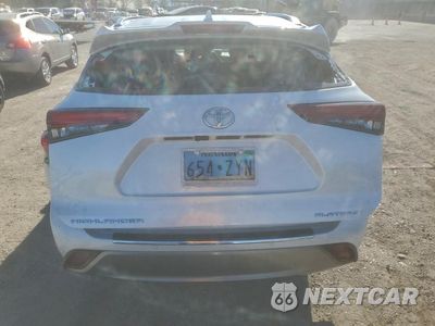 Zdjęcie 6 z 13 samochodu: 2023 TOYOTA HIGHLANDER L VIN:5TDKDRAH7PS041786 - miniatura