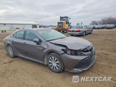 Czwarte zdjęcie samochodu z boku: 2020 TOYOTA CAMRY LE VIN:4T1C31AK3LU530465 - miniatura