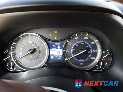 Zdjęcie 9 z 12 samochodu: 2016 INFINITI QX80 VIN:JN8AZ2NE6G9120440 - miniatura