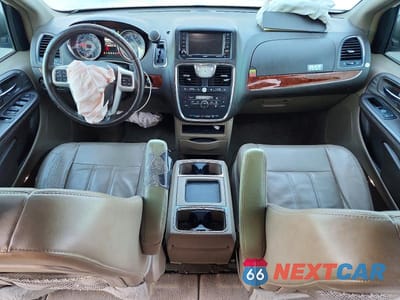 Zdjęcie 8 z 14 samochodu: 2014 CHRYSLER TOWN & COUNTRY TOURING VIN:2C4RC1BG5ER247347 - miniatura