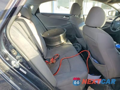 Zdjęcie 10 z 12 samochodu: 2011 HYUNDAI SONATA GLS VIN:5NPEB4AC8BH111031 - miniatura