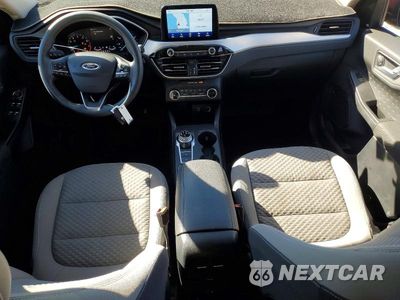 Zdjęcie 8 z 13 samochodu: 2020 FORD ESCAPE SE VIN:1FMCU9G69LUB31954 - miniatura
