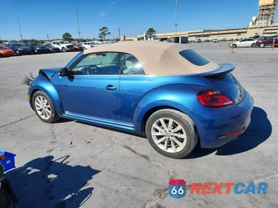 Drugie zdjęcie samochodu z przodu: 2019 VOLKSWAGEN BEETLE S VIN:3VW5DAAT7KM512411 - miniatura