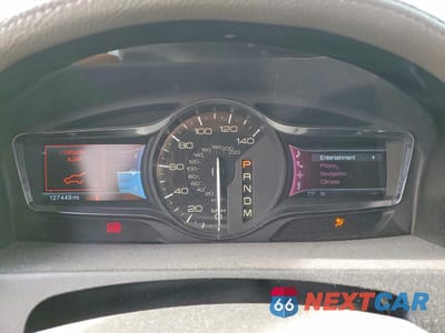 Zdjęcie 9 z 14 samochodu: 2011 LINCOLN TOWNHOUSE MKX VIN:2LMDJ8JK3BBJ29073 - miniatura