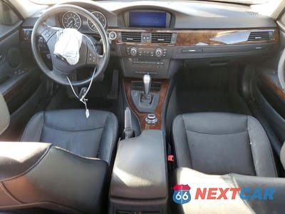 Zdjęcie 8 z 12 samochodu: 2011 BMW 328 XI VIN:WBAPK7G59BNN85151 - miniatura