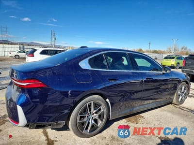 Trzecie zdjęcie samochodu z tyłu: 2026 BMW I5 XDRIVE 40 VIN:WBY33HG08TCV76705 - miniatura