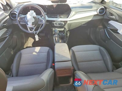 Zdjęcie 8 z 12 samochodu: 2025 CHEVROLET TRAX 1LT VIN:KL77LHEP1SC193168 - miniatura