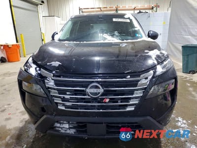 Piąte zdjęcie samochodu w środku: 2024 NISSAN ROGUE S VIN:5N1BT3ABXRC726005 - miniatura