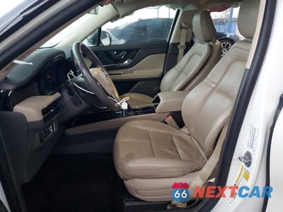 Zdjęcie 7 z 12 samochodu: 2020 LINCOLN CORSAIR RESERVE VIN:5LMCJ2C96LUL01779 - miniatura