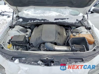 Zdjęcie 11 z 11 samochodu: 2019 CHRYSLER 300 S VIN:2C3CCABT4KH704870 - miniatura