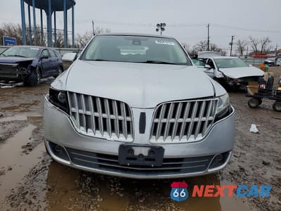 Piąte zdjęcie samochodu w środku: 2015 LINCOLN TOWNHOUSE MKT VIN:2LMHJ5FK4FBL04266 - miniatura