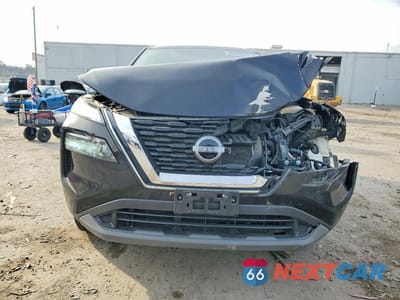 Piąte zdjęcie samochodu w środku: 2023 NISSAN ROGUE S VIN:5N1BT3AA3PC797986 - miniatura