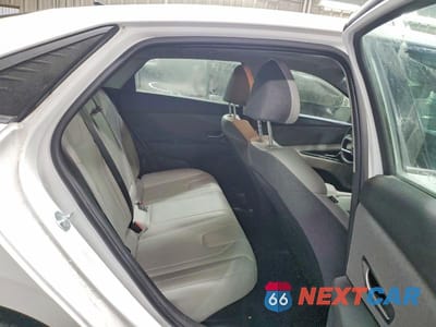 Zdjęcie 10 z 11 samochodu: 2023 HYUNDAI ELANTRA HYBRID LIMITED VIN:KMHLN4AJ3PU054629 - miniatura